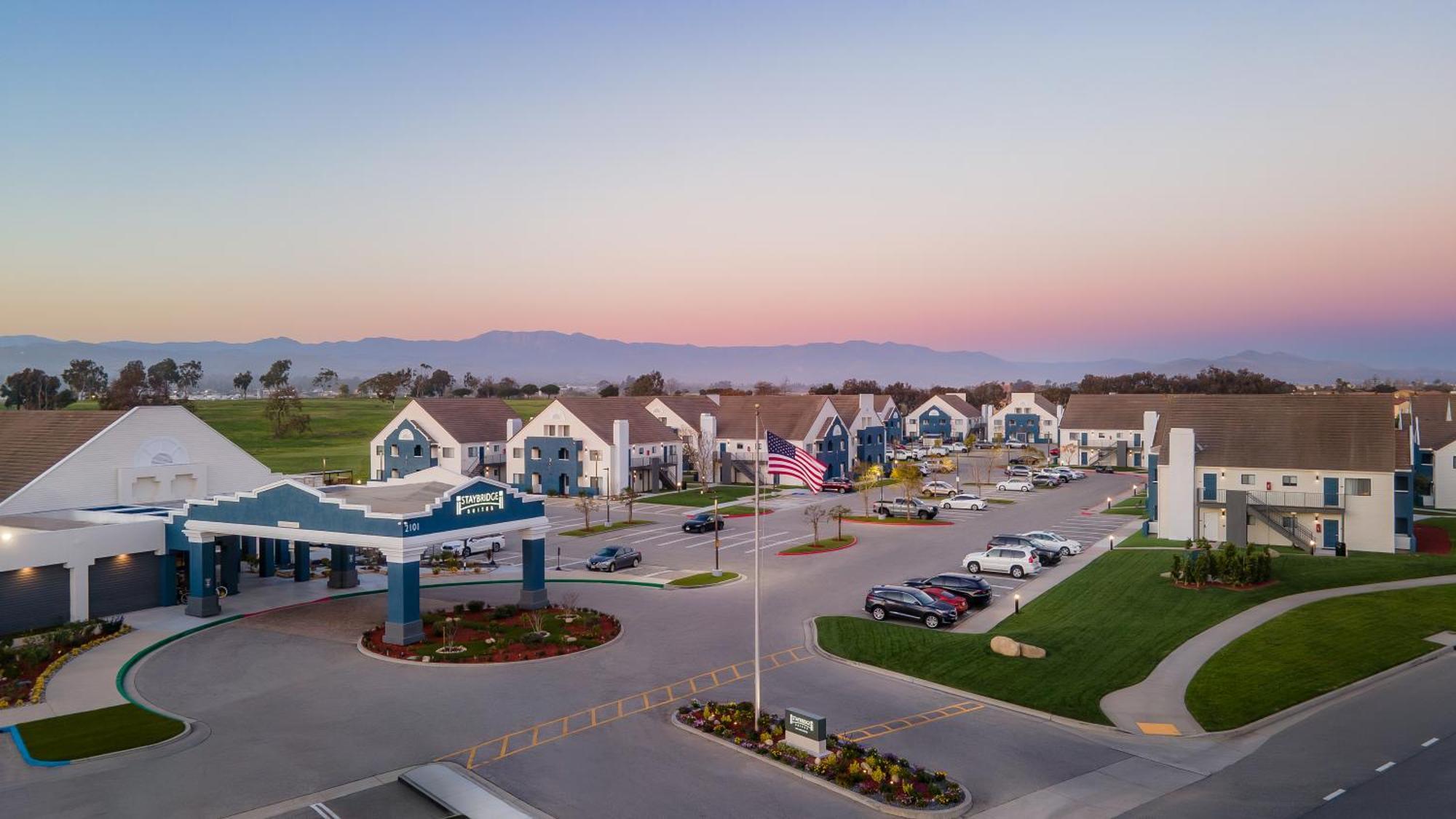 Staybridge Suites Oxnard - River Ridge By Ihg Экстерьер фото